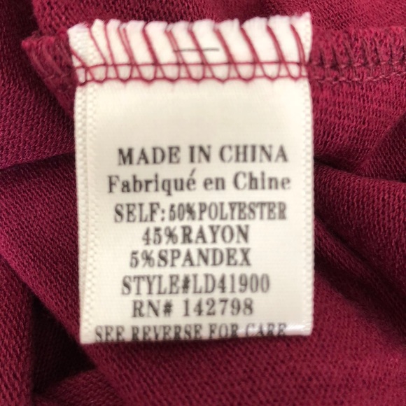 ❤️Beautiful Burgundy dress long sleeve❤️ - Picture 3 of 4